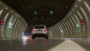 Kierowcy szaleją w tunelu na zakopiance. Padł tegoroczny niechlubny rekord