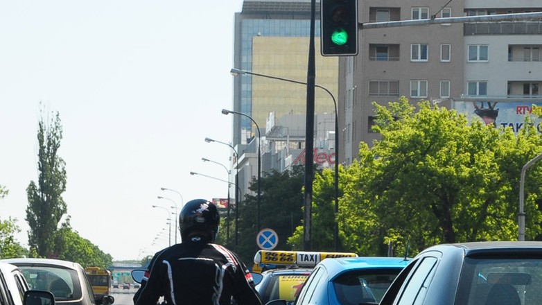 Jak pies z kotem czyli, motocykliści kontra kierowcy aut