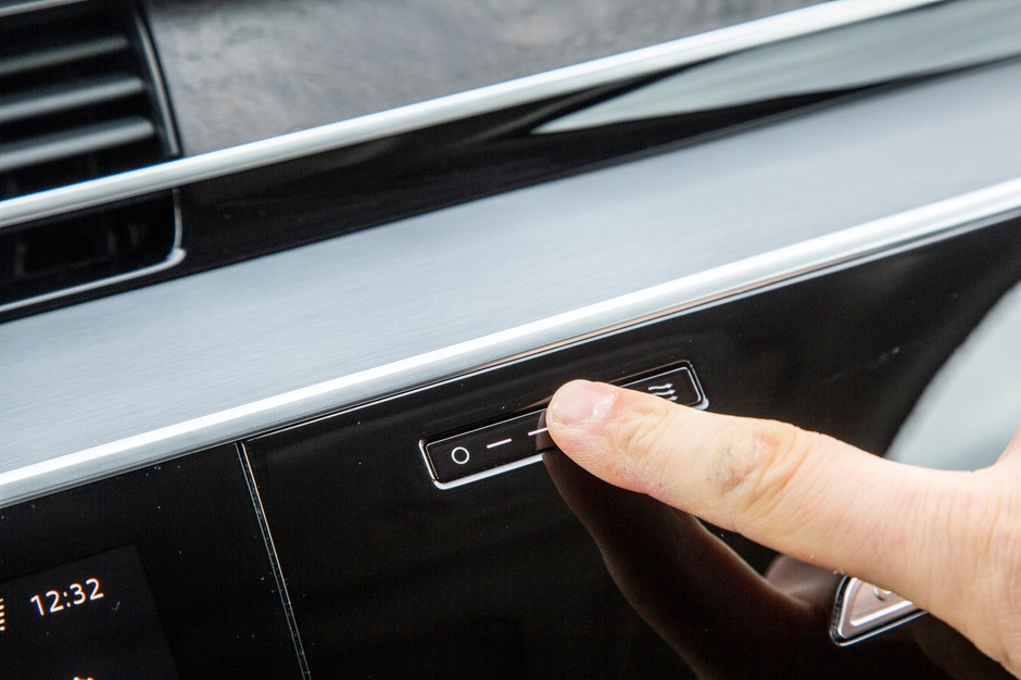 Audi A8 50 TDI quattro
