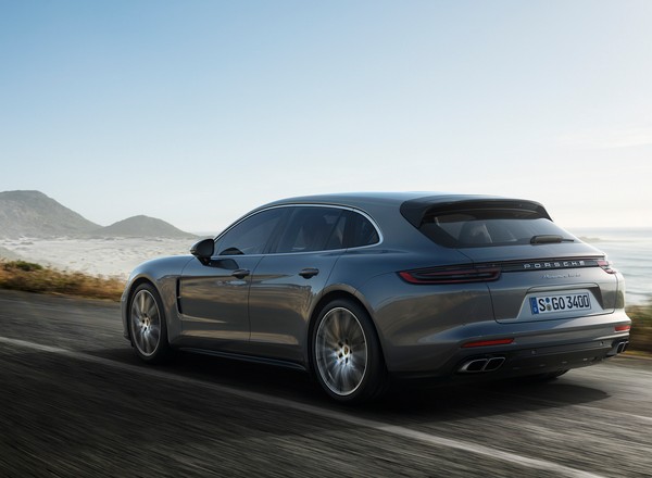 Premiery Porsche na targach w Poznaniu