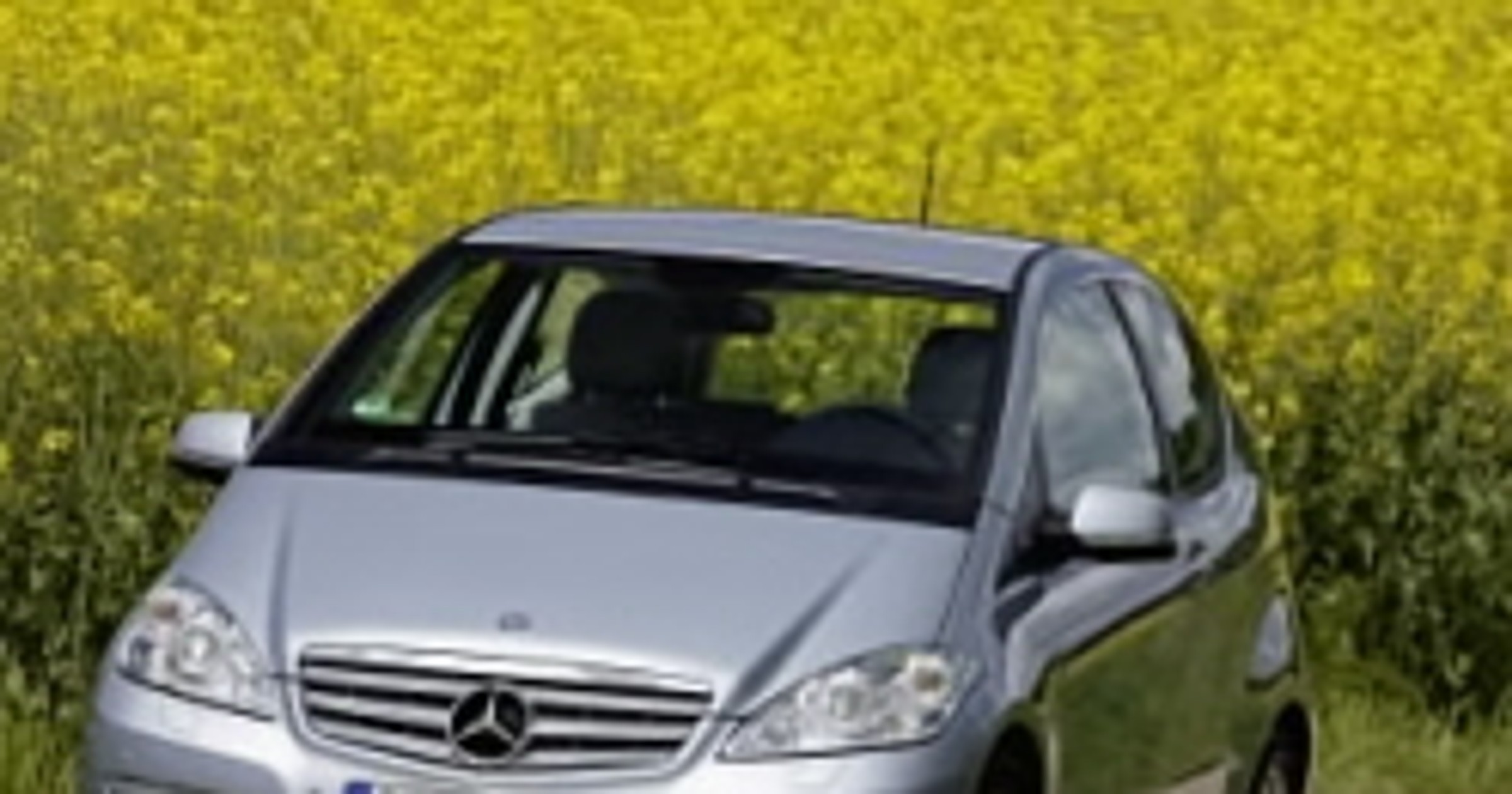 Mercedes: rusza sprzedaż samochodów osobowych bez podatku VAT