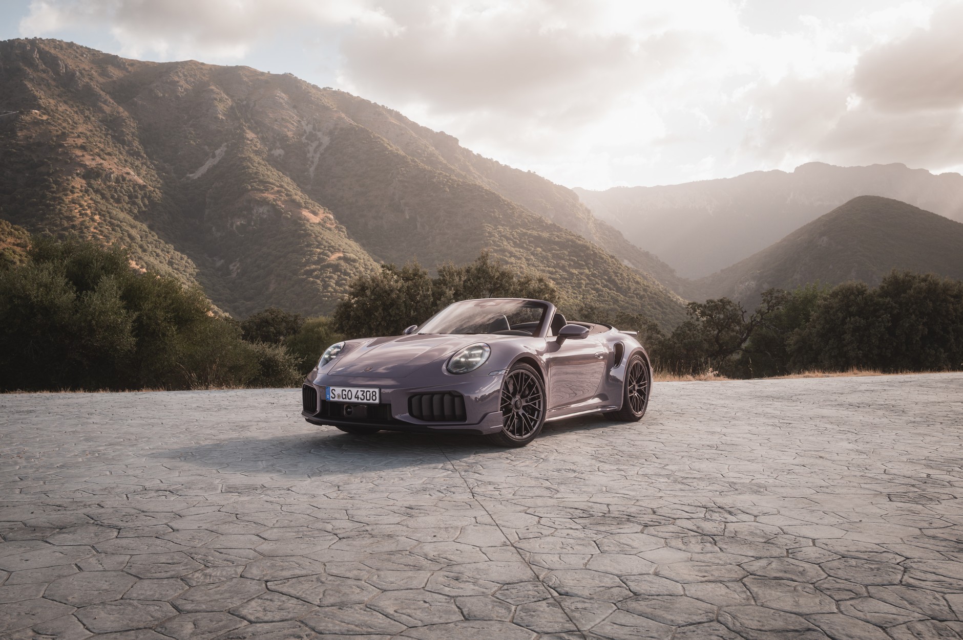 Porsche 911 Turbo S (992.2)