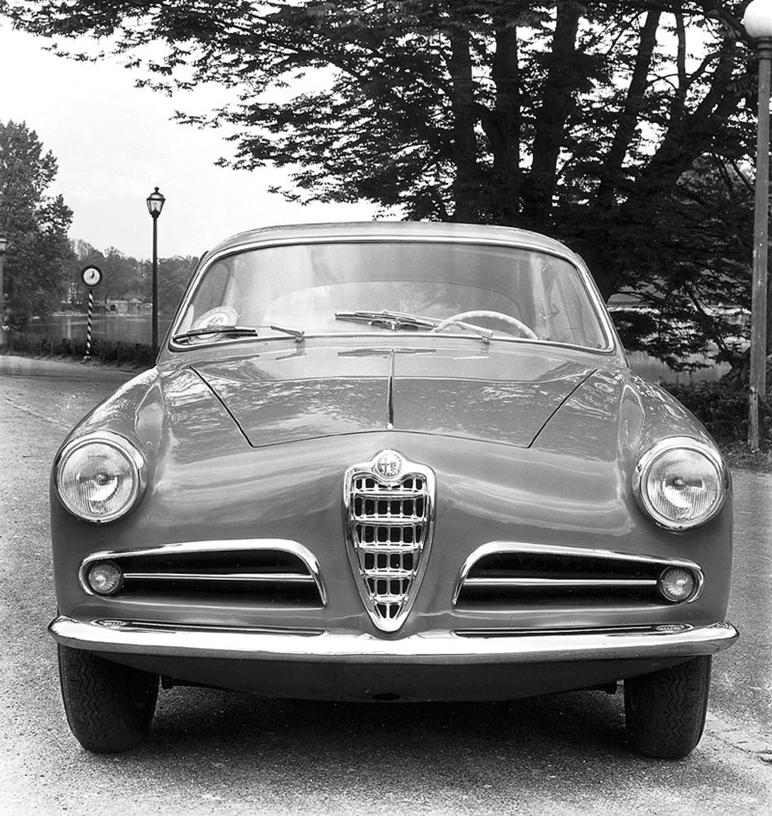 Historia marki Alfa Romeo w fotografii (1950-2000)