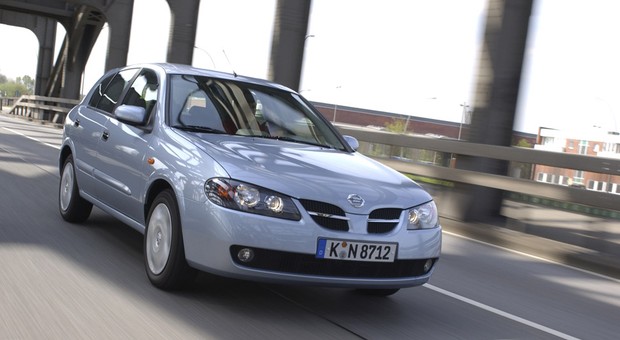 Nissan Almera: radzimy co kupić, diesla a może benzynę