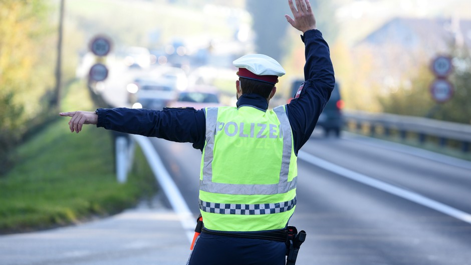 W Austrii w sezonie zimowym trzeba mieć ważny powód, żeby zjechać z autostrady