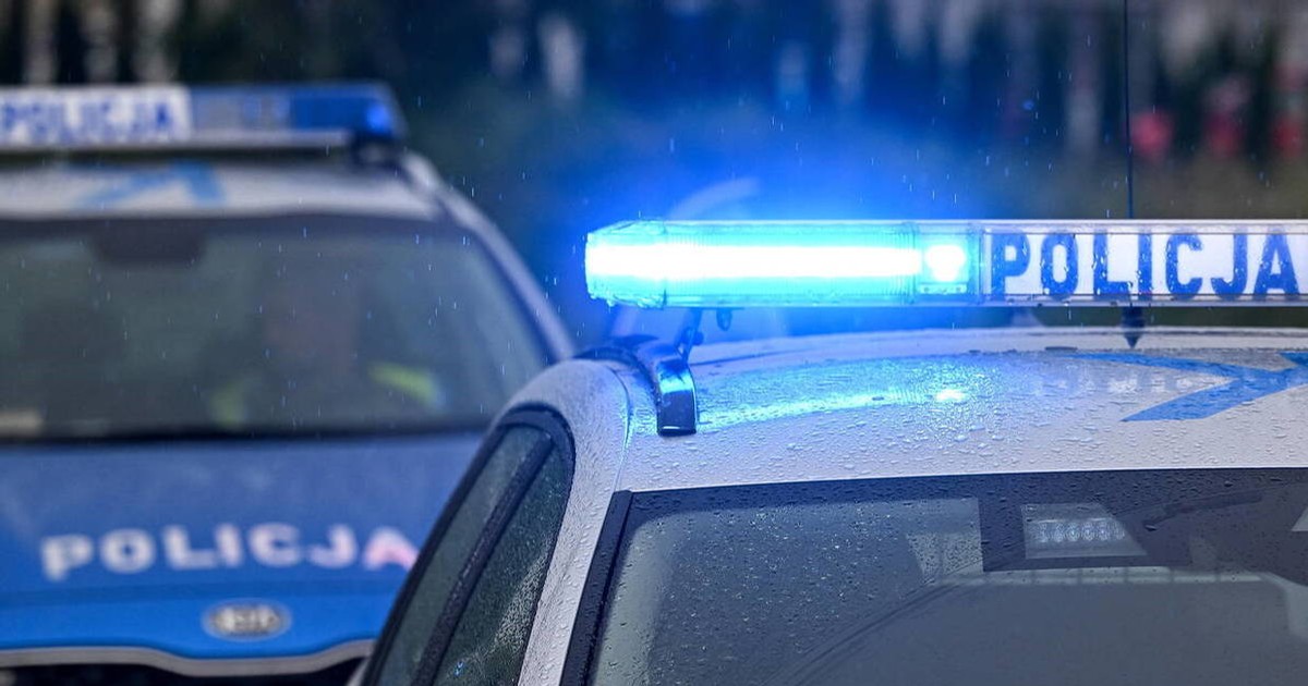Policjant zauważył motocyklistę z pasażerem. To była czysta abstrakcja