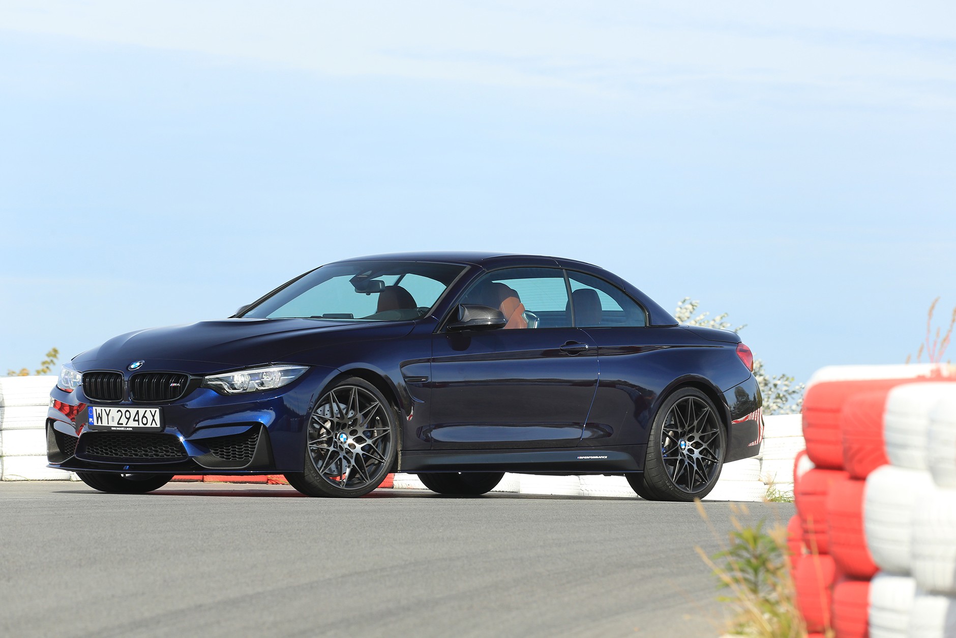 BMW M4 Cabrio M Performance - twardy zawodnik