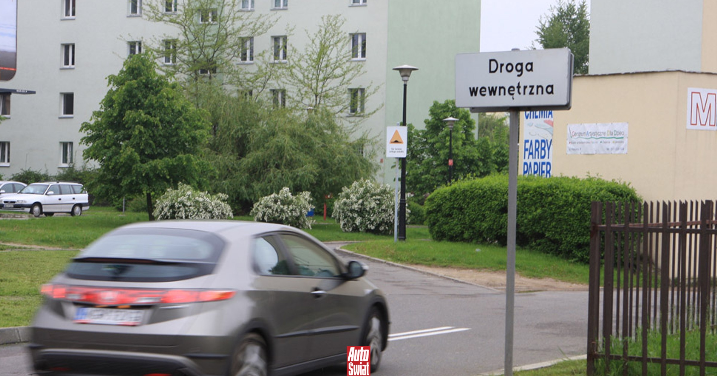 Zmiana przepisów: co oznacza strefa ruchu? - Auto Świat