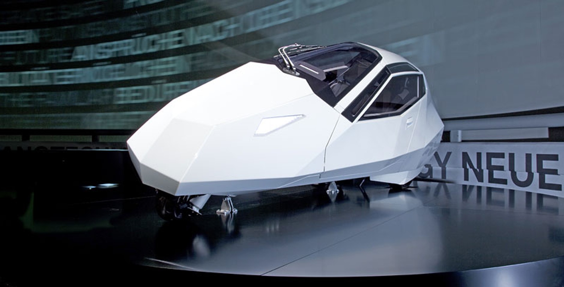 BMW Simple: Simply Clever aneb Carver a la Mnichov míří do muzea