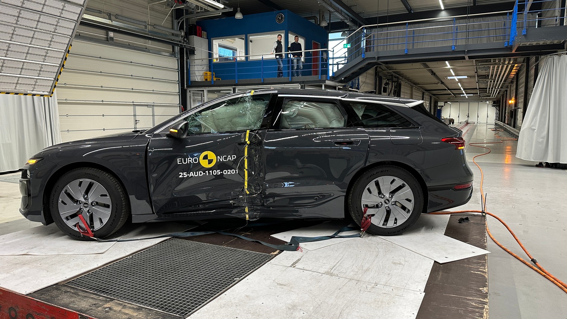 Audi A6 e-tron. Test zderzeniowy Euro NCAP