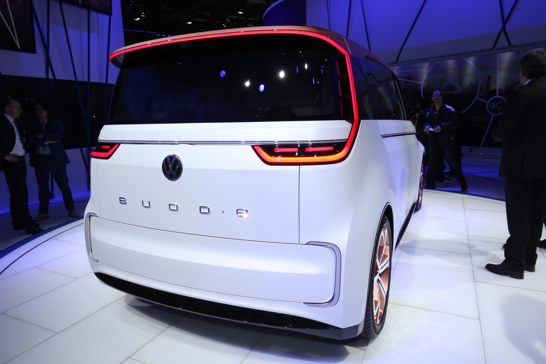 VW BUDD-e – Genewa 2016