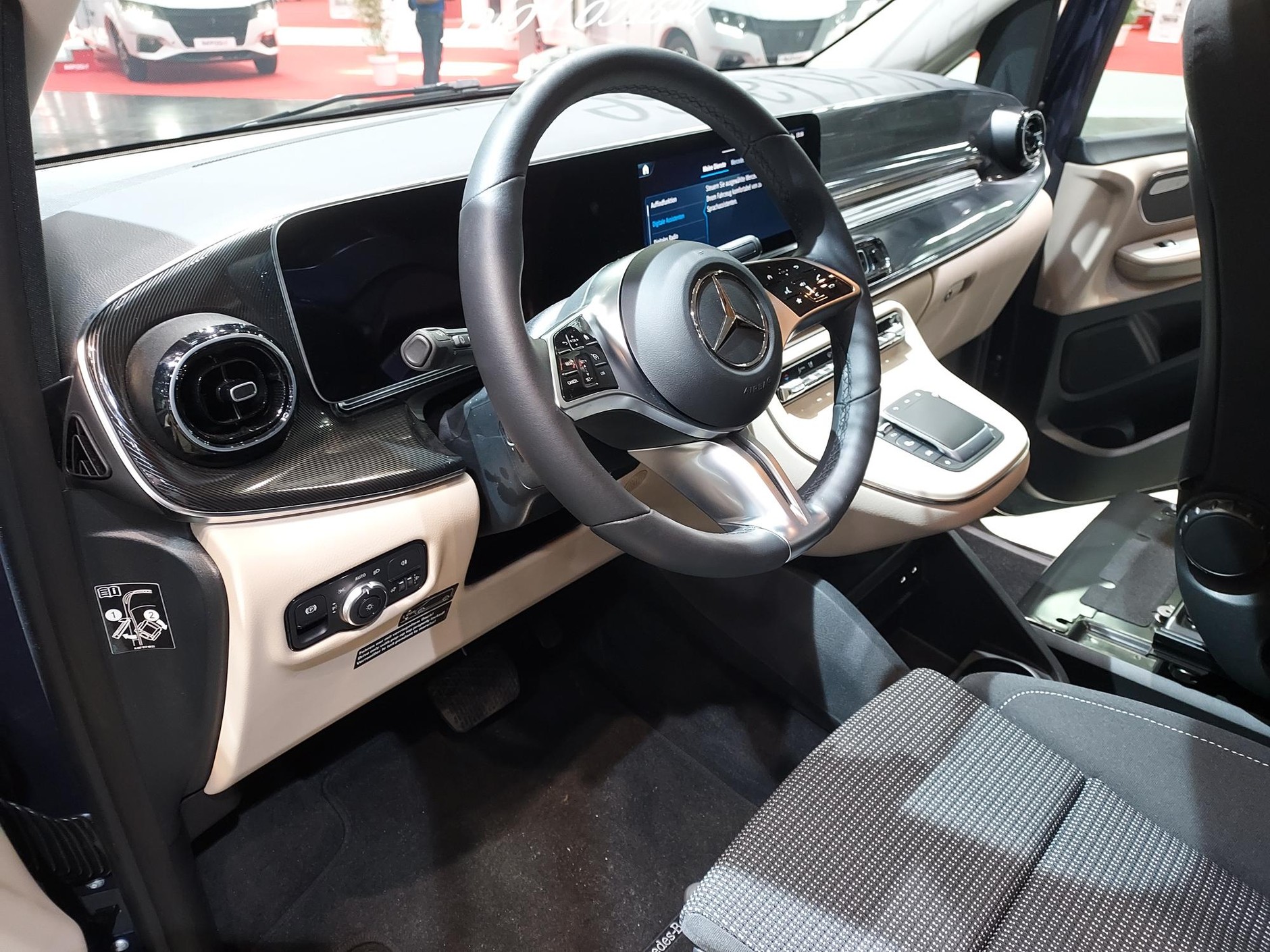 Caravan Salon 2023. Mercedes Marco Polo