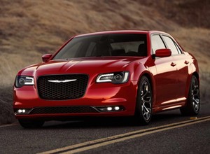 Jak zmienił się Chrysler 300 FL?