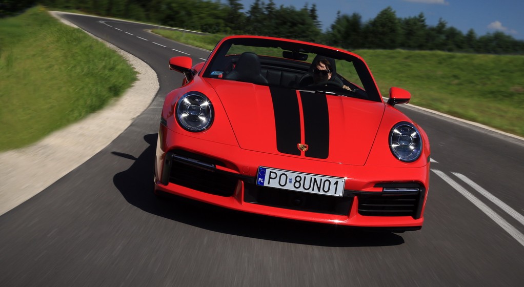Porsche 911 Turbo S Cabrio (2021, 992)