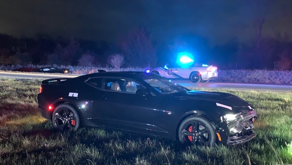 Ukradli pięć Chevroletów Camaro prosto z fabryki. Finał jak w filmie