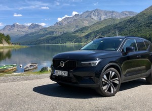 Przejechałem 5,5 tys. km za kierownicą Volvo XC40 B3. Jak wypadł szwedzki SUV?