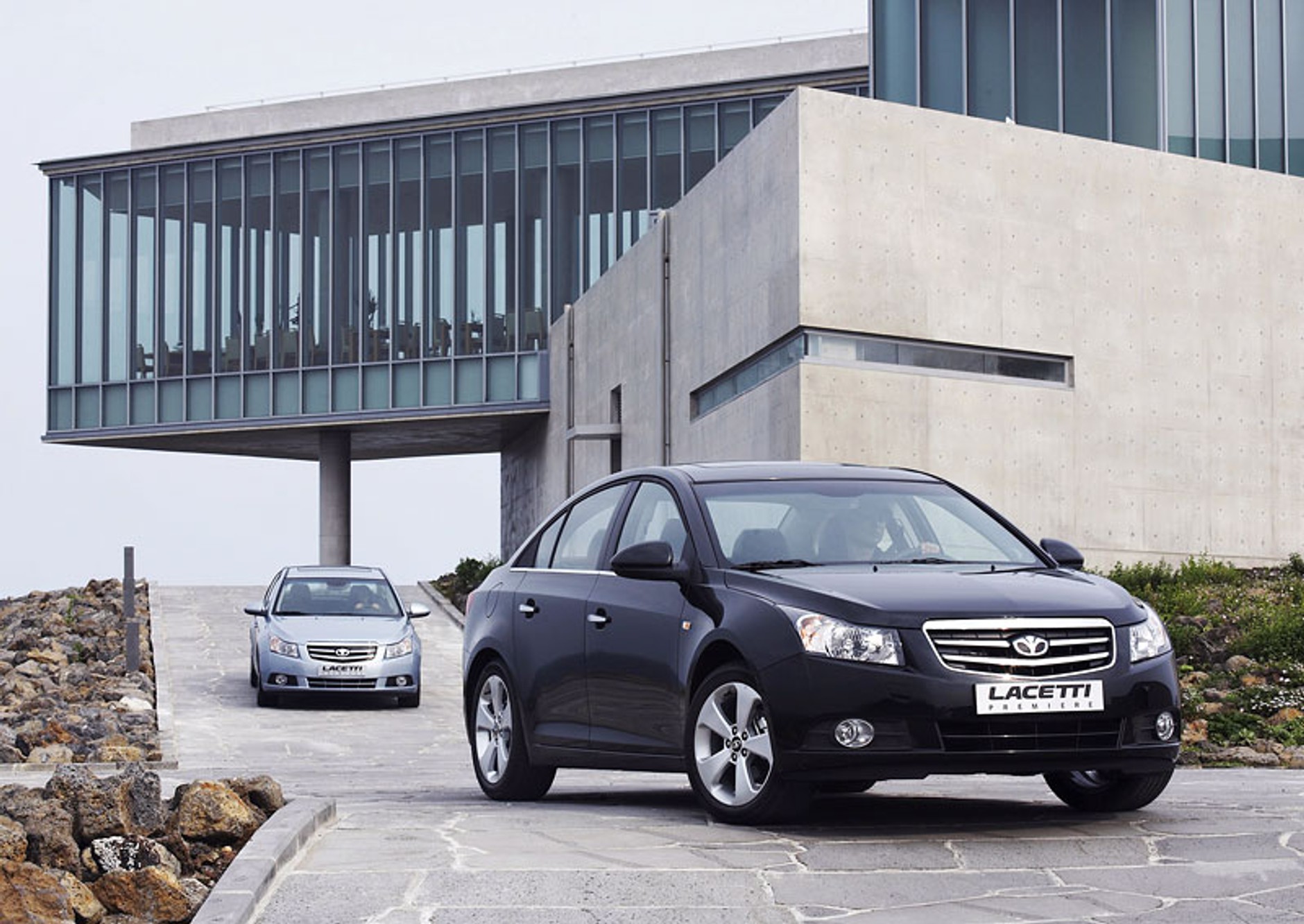 Chevrolet Cruze jest już sprzedawany w Korei (fotogaleria)