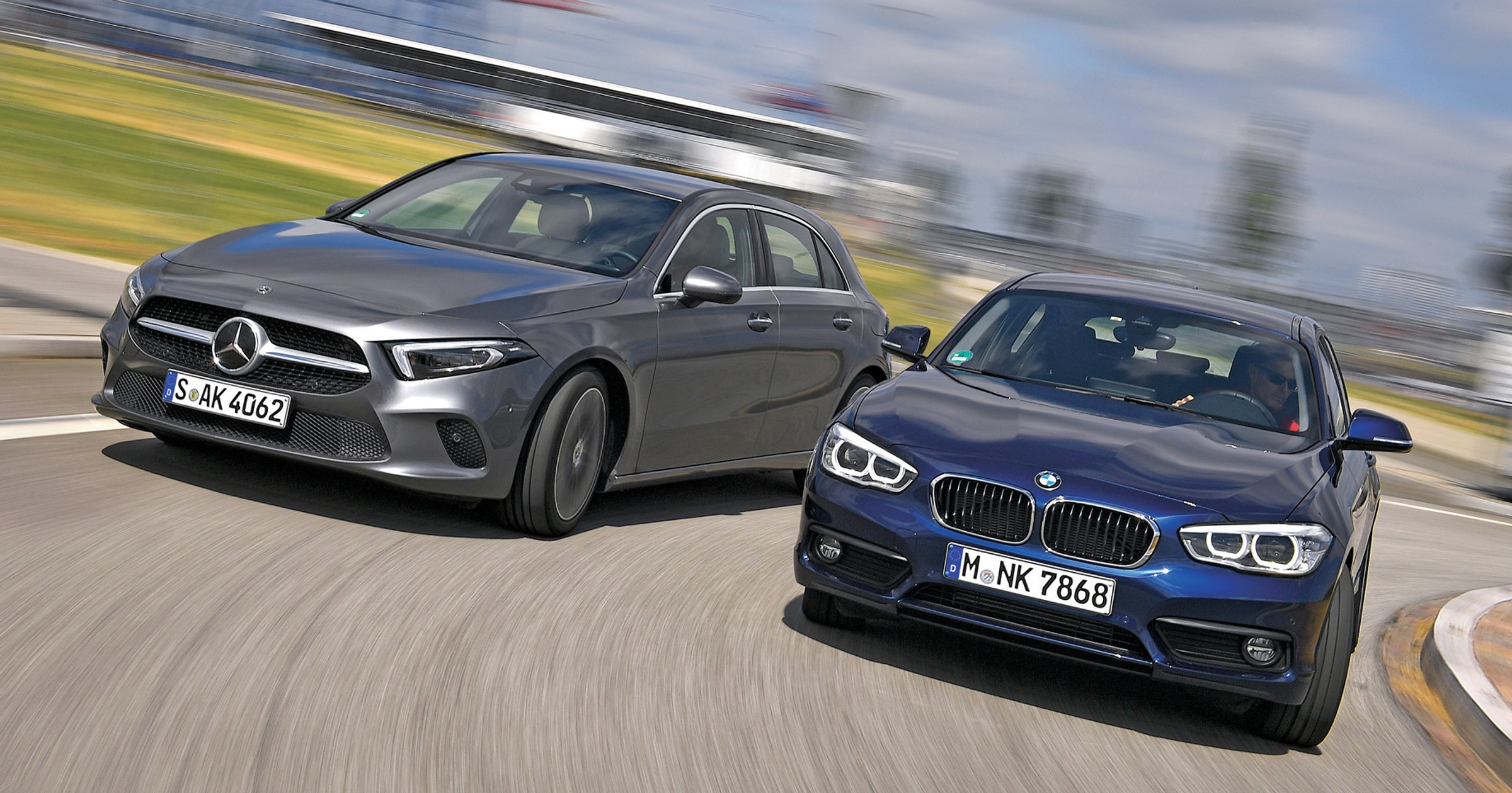 Kto tu jest gwiazdą? Porównanie: nowy Mercedes A180 d vs. BMW 116d