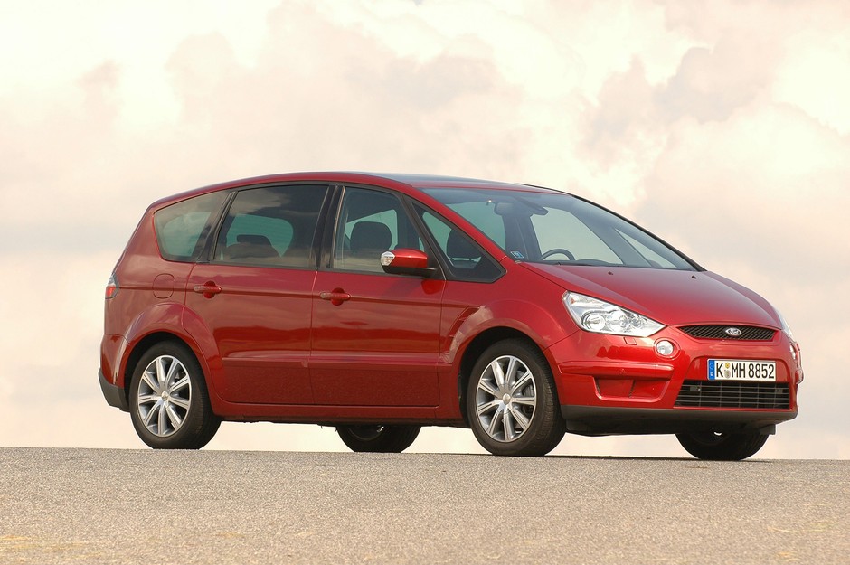 34 - Ford S-MAX (I)