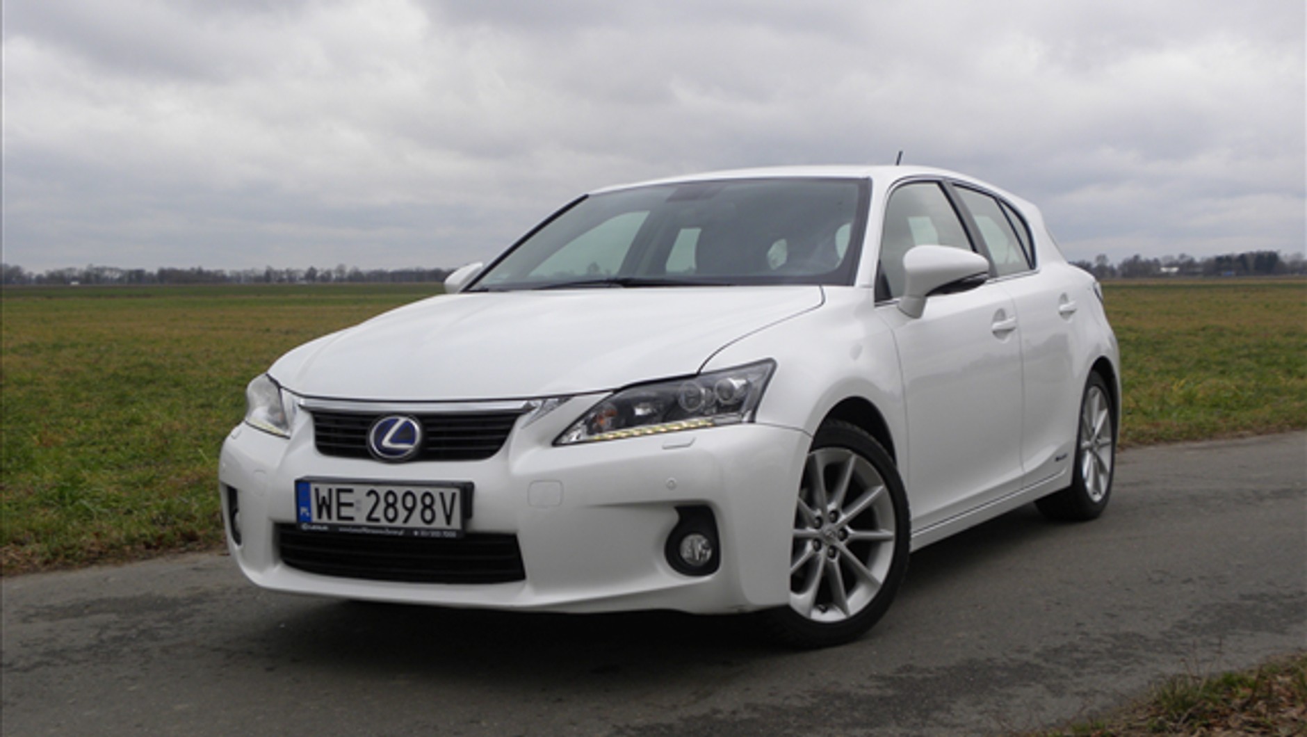 Lexus CT200h
