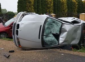 Pijany kierowca BMW zaczął uciekać na widok policji. Skończyło się to tragicznie