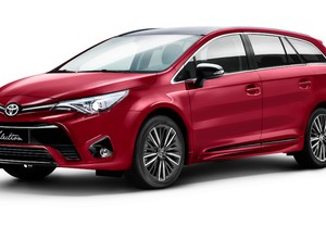 Toyota Avensis: nowa wersja Selection