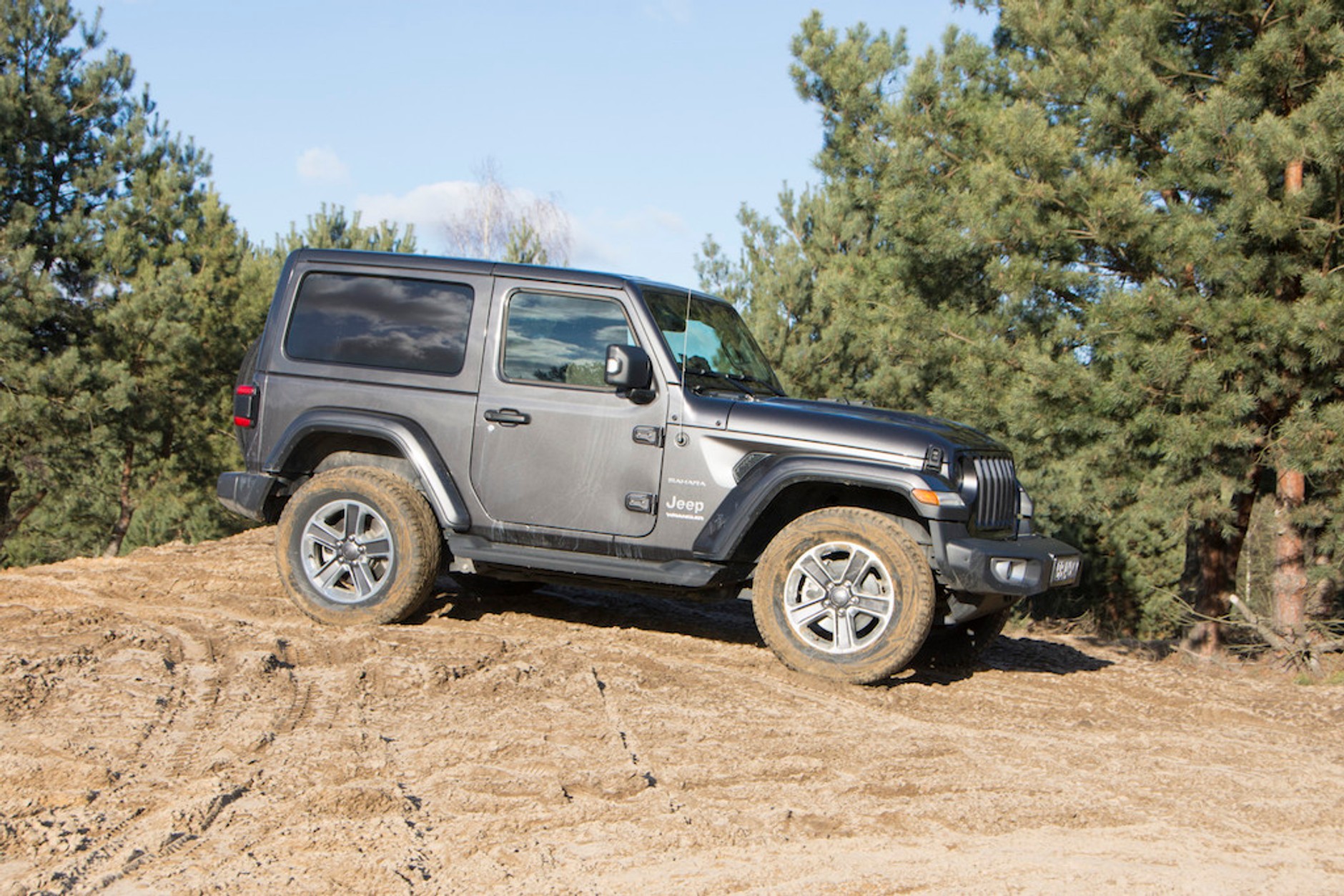 Jeep Wrangler Sahara