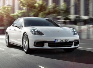 Panamera 4 E-Hybrid oraz 911 GT3 Cupe - nowości Porsche