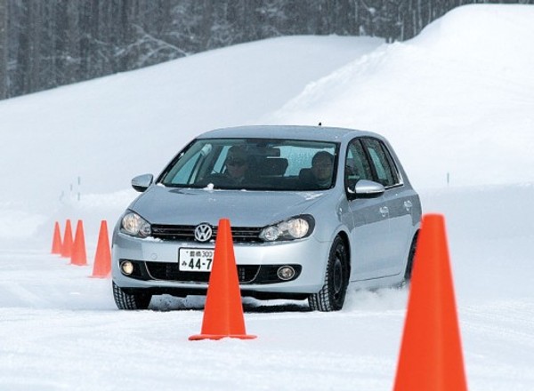 Najlepsze opony zimowe roku 2012: zwycięzcy naszych testów