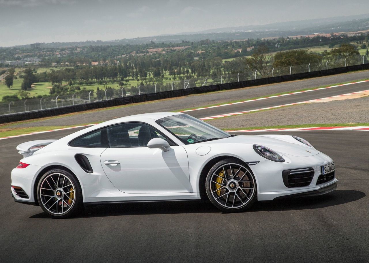 Porsche 911 Turbo S