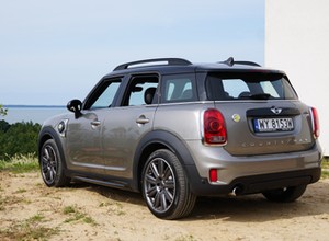 Mini Countryman Plug-in Hybrid - wąska specjalizacja | TEST