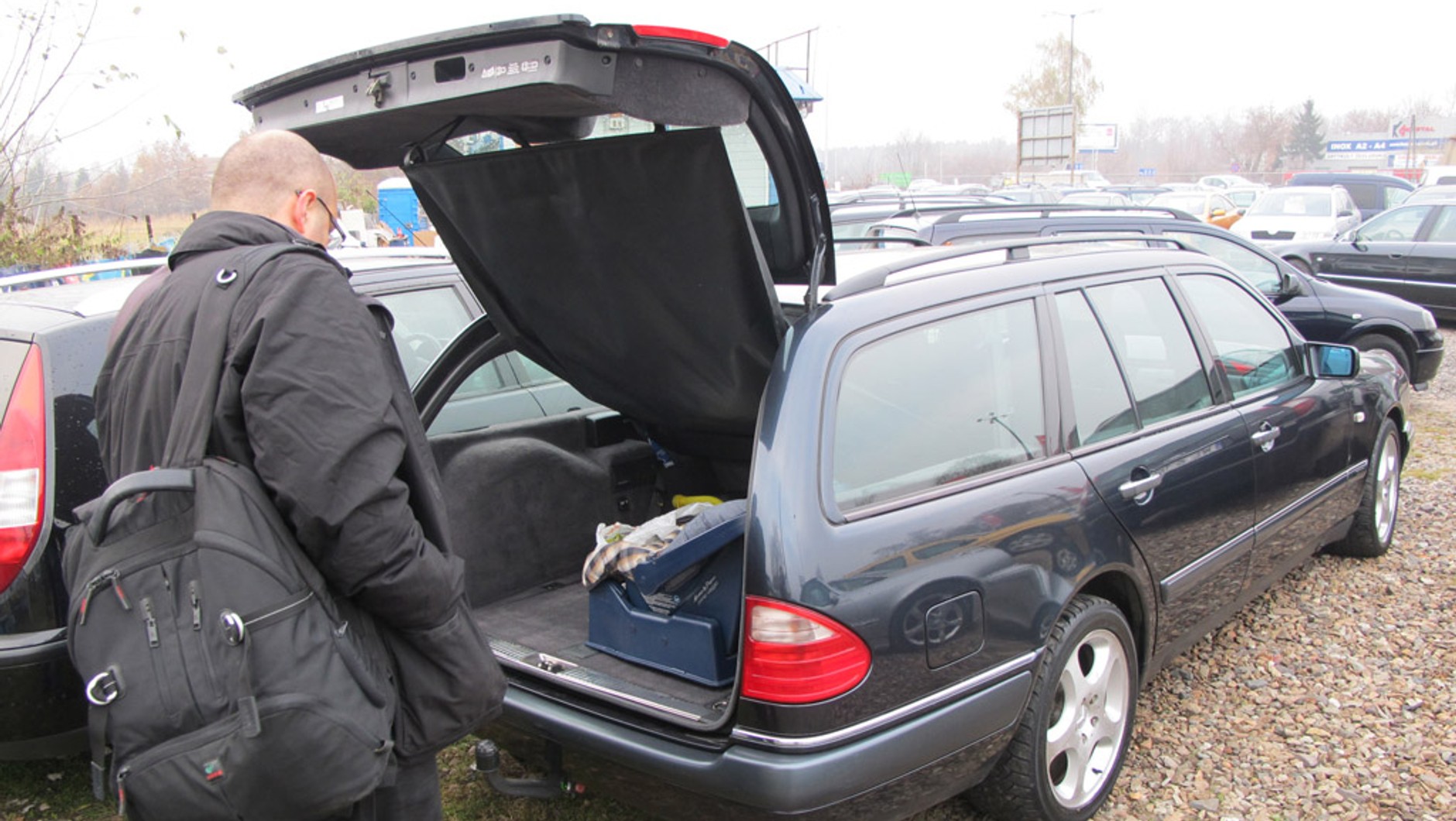 Kupno Mercedesa W210: zobacz, jak nie wejść na minę