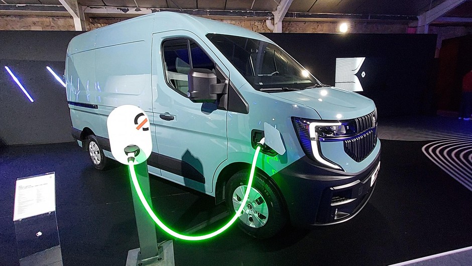 Nowy elektryczny Renault Master 