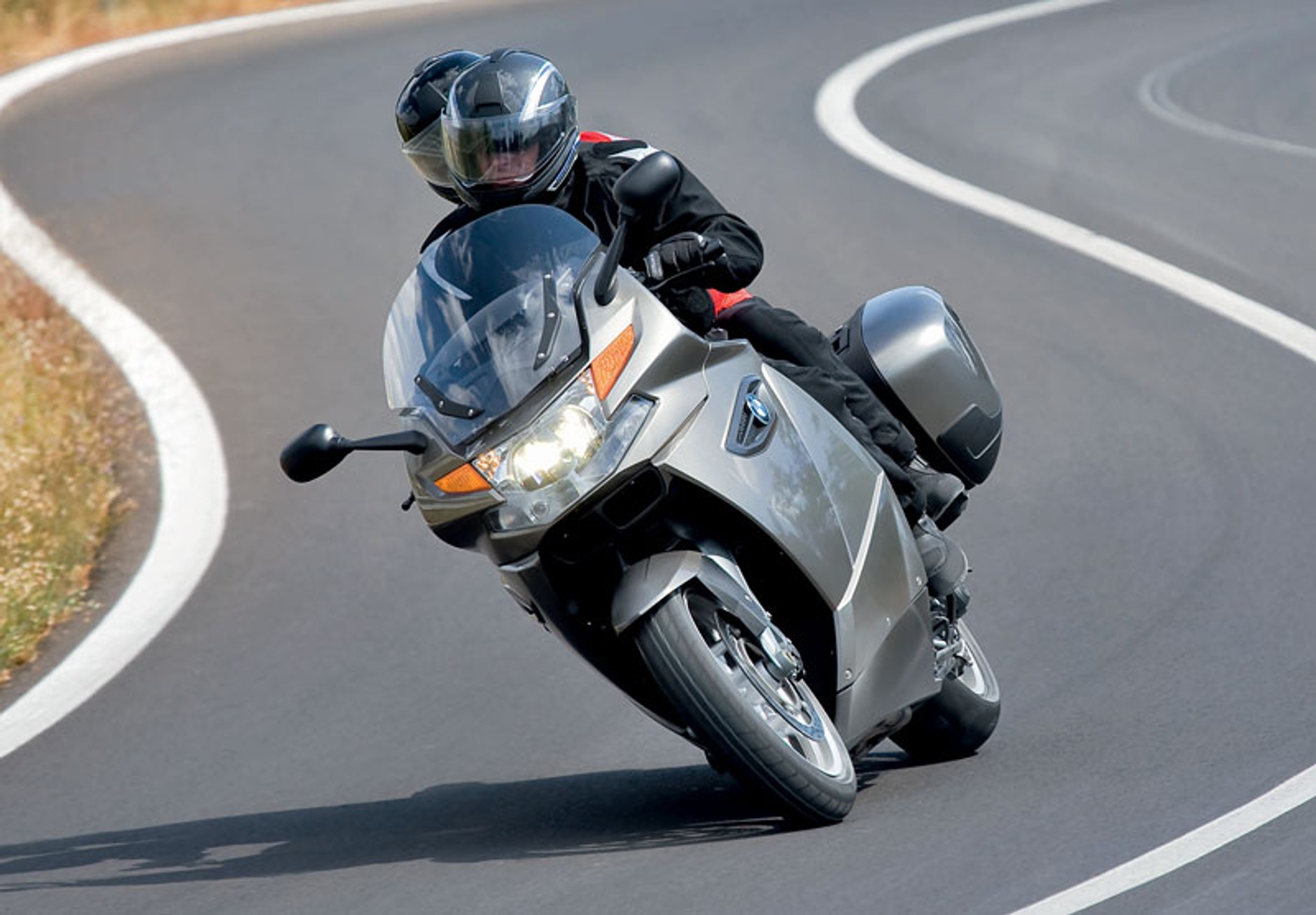 BMW Motorrad 2009: K 1300 S, K 1300 R, K 1300 GT (3x wideo HD!)