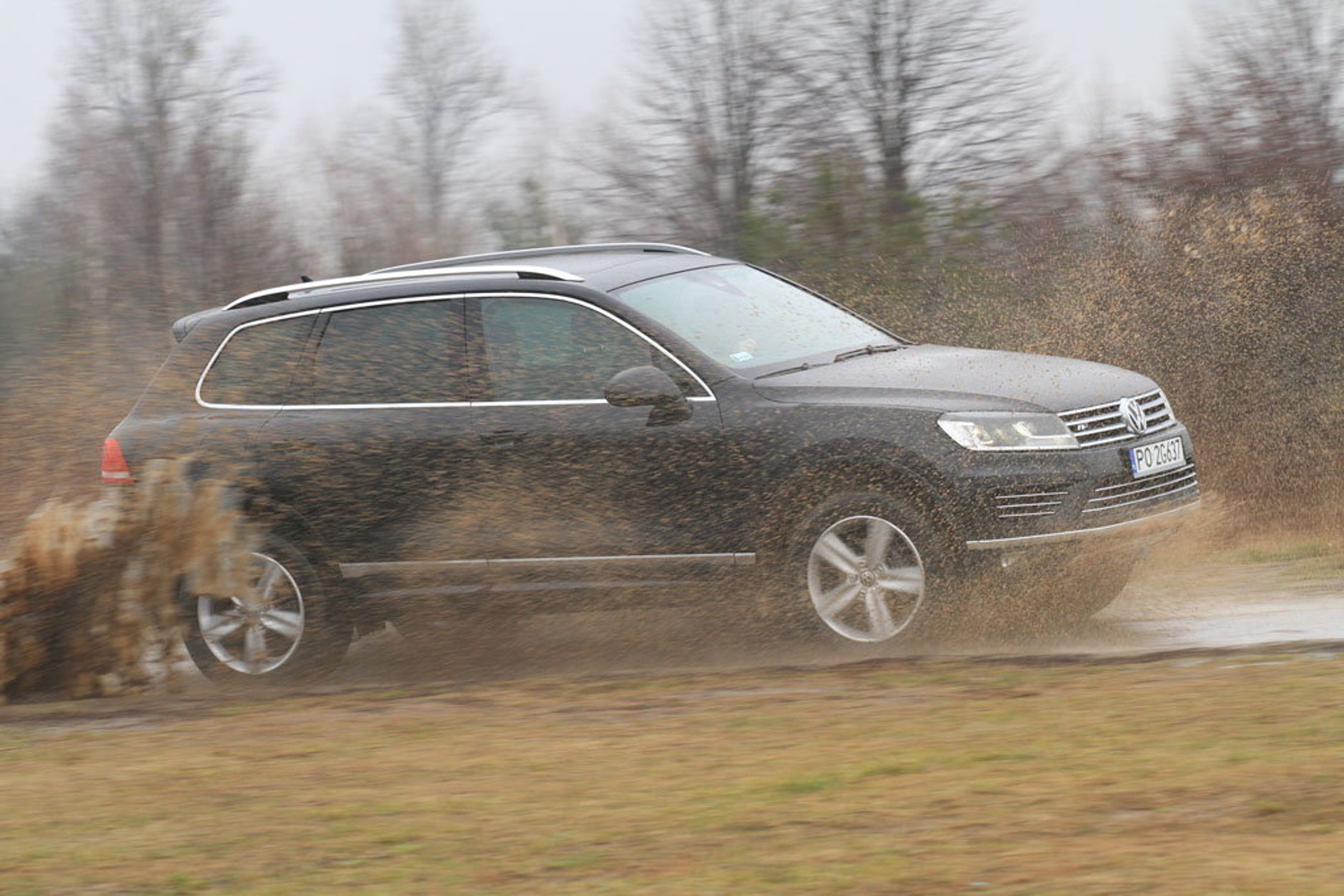 Volkswagen Touareg 3.0 TDI - Pogromca błota i śniegu