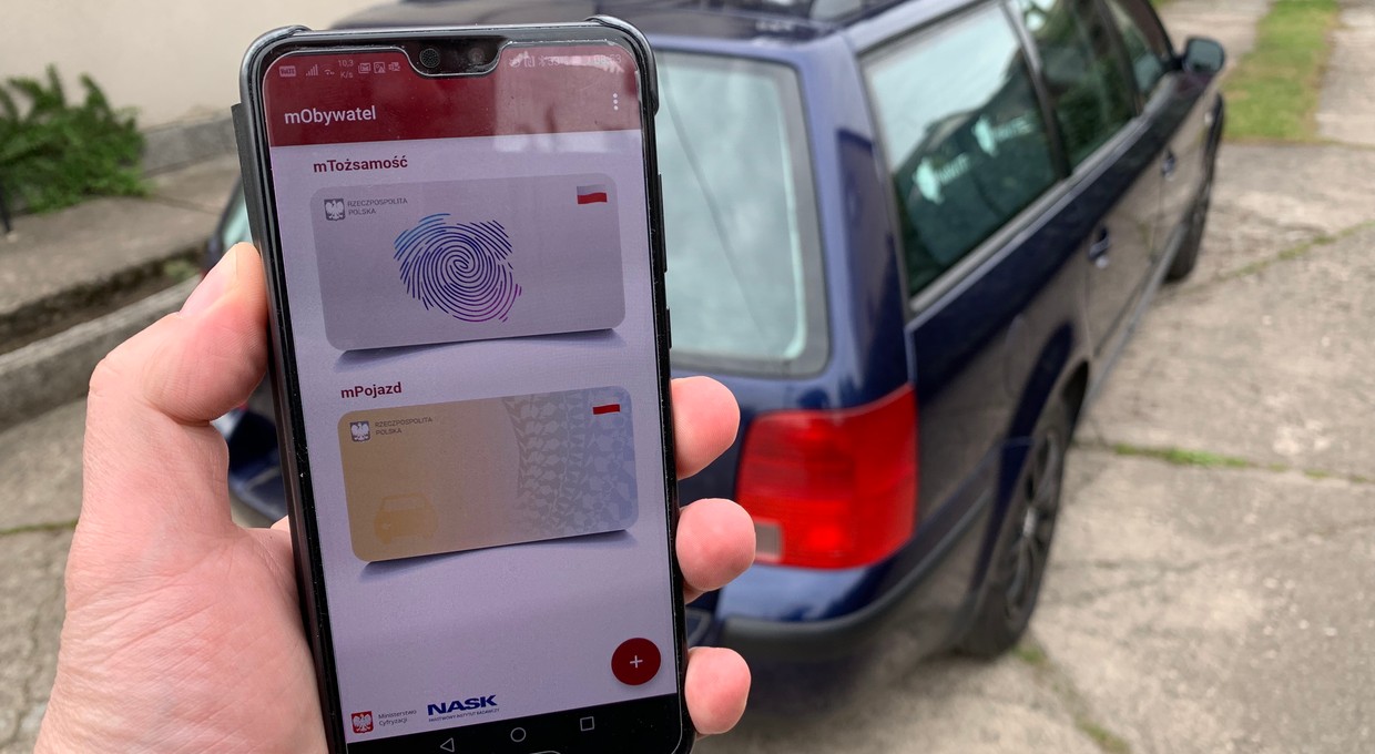 Pakiet nowości w aplikacji mObywatel. Co łatwiej załatwisz w 2024 r.?