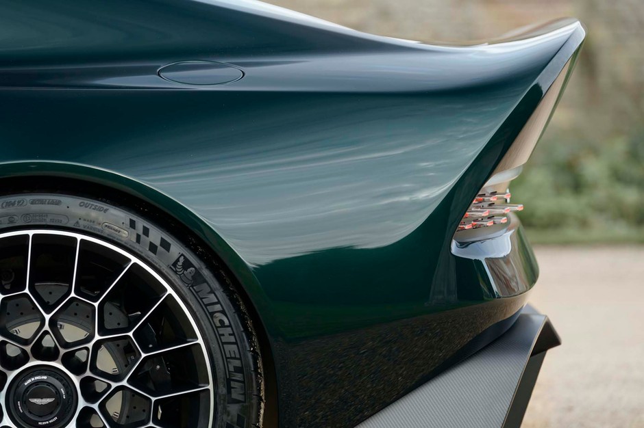 Aston Martin Victor