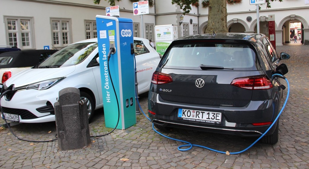 Stacja ładowania w Koblencji w Niemczech