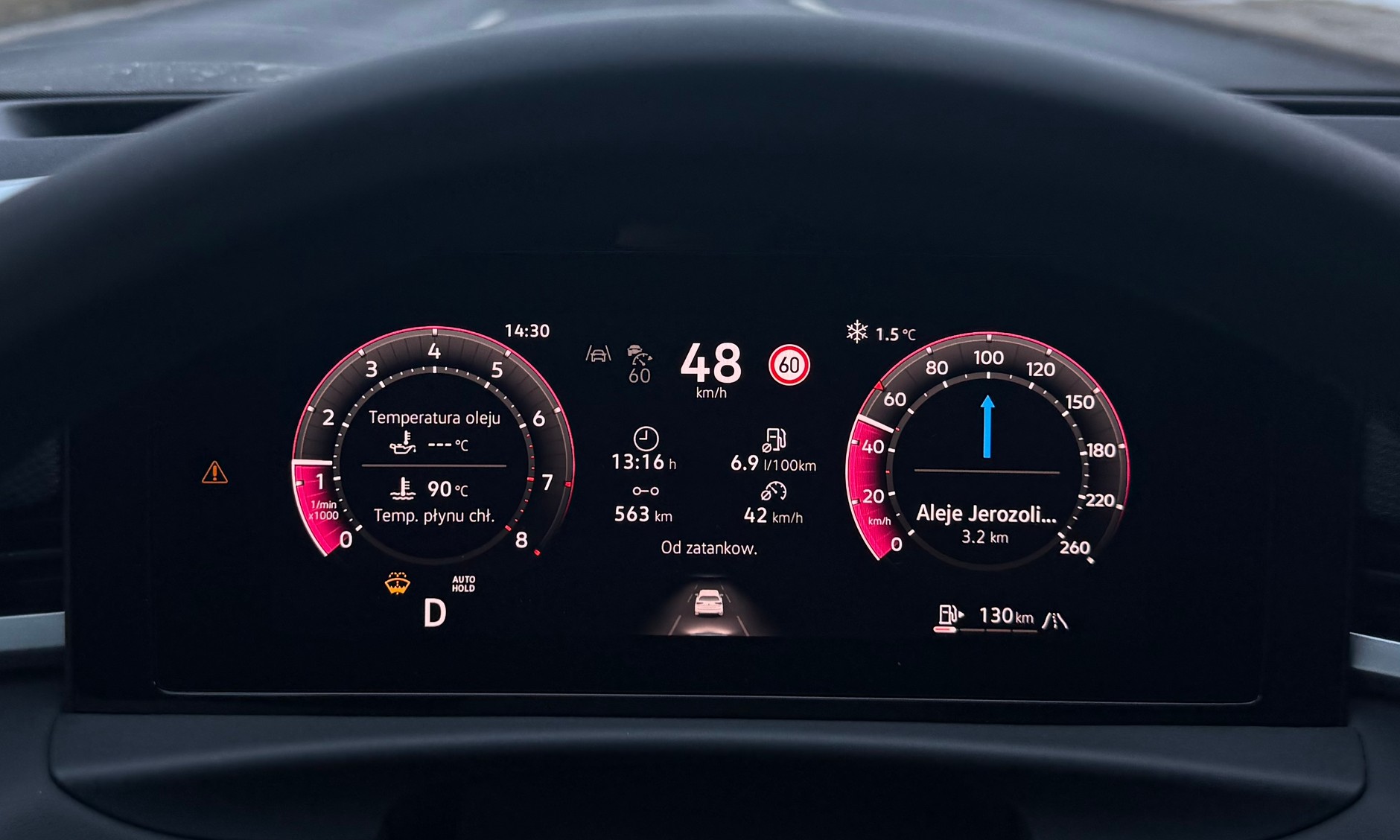 Zużycie paliwa T-Roca w wersji 1.5 eTSI/150 KM łatwo mieści się w granicach 7 l na 100 km