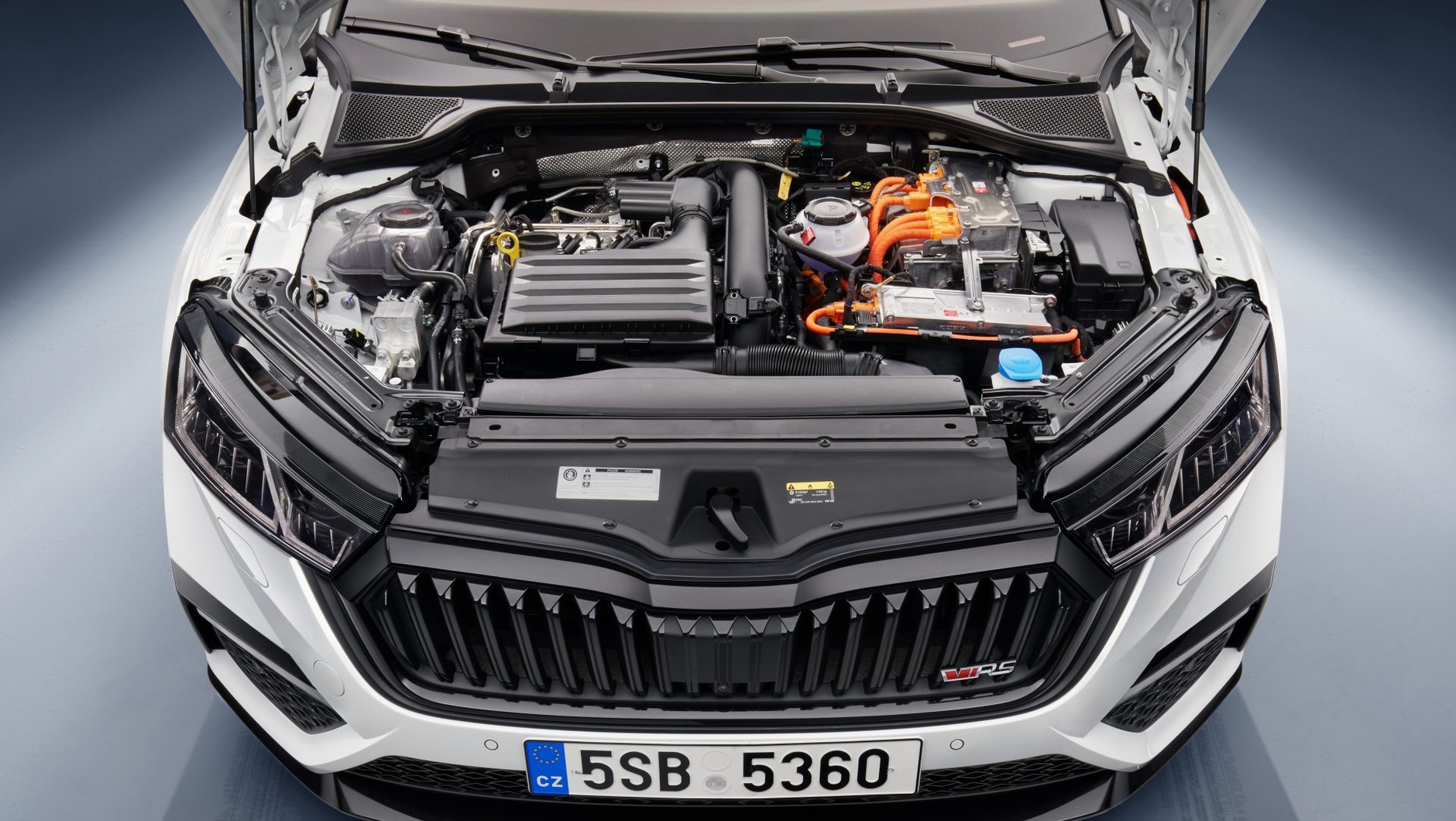 Skoda Octavia RS iV - sportowa hybryda PHEV