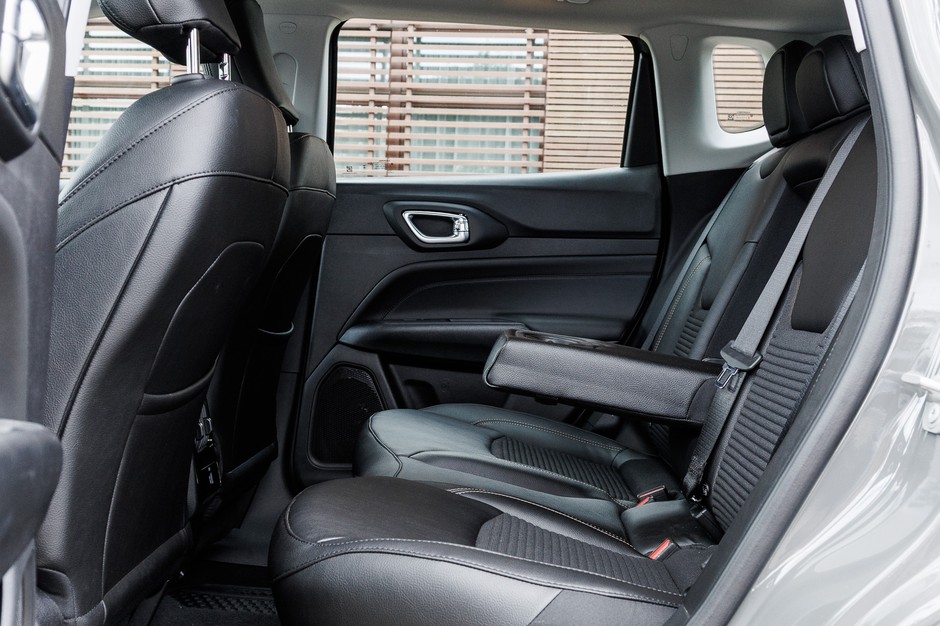 Jeep Compass 4XE
