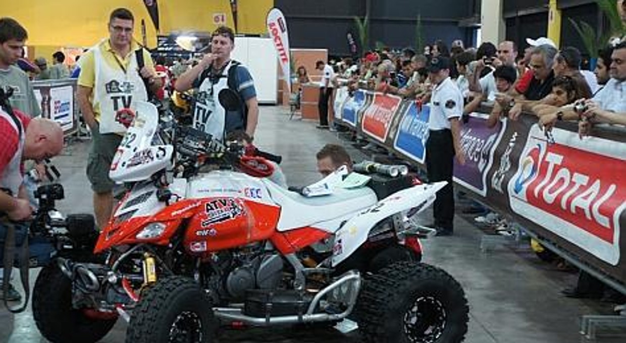 Rajd Dakar 2010: odbiór techniczny - dziennik Sonika