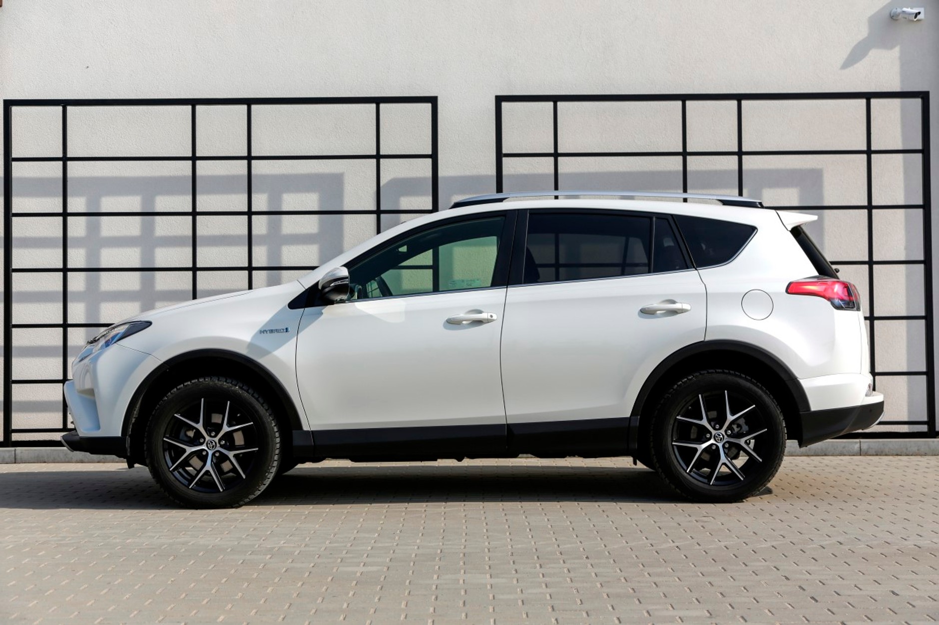 Te SUV-y zużywają najmniej paliwa. Najnowsze dane Consumer Reports