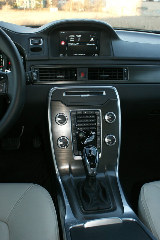 Volvo XC70