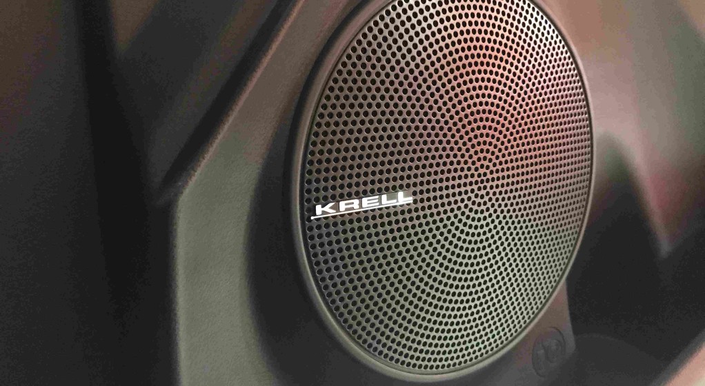 Za system audio odpowiada amerykański Krell. Dużo mocnego basu i ostrych tonów wysokich