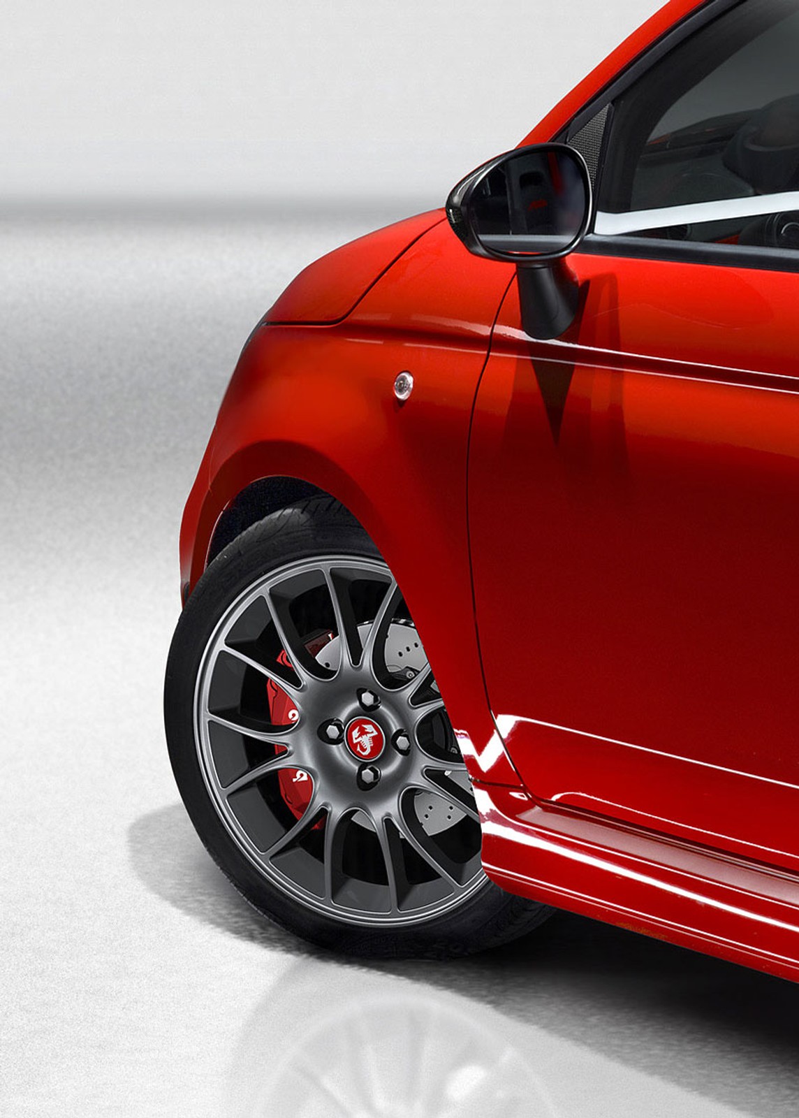 IAA Frankfurt 2009: Abarth 695 Tributo Ferrari: w hołdzie dla wielkiej marki