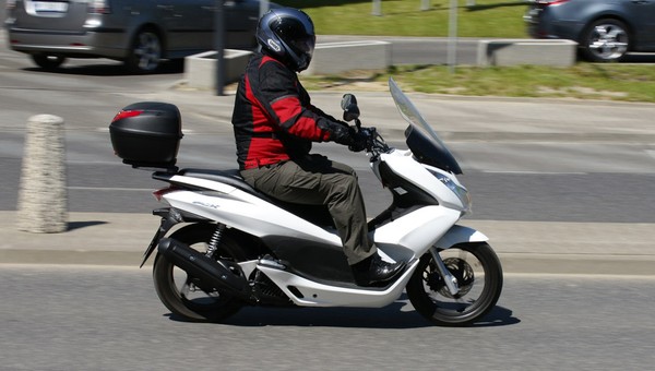 Honda PCX: skuter dla ekologa