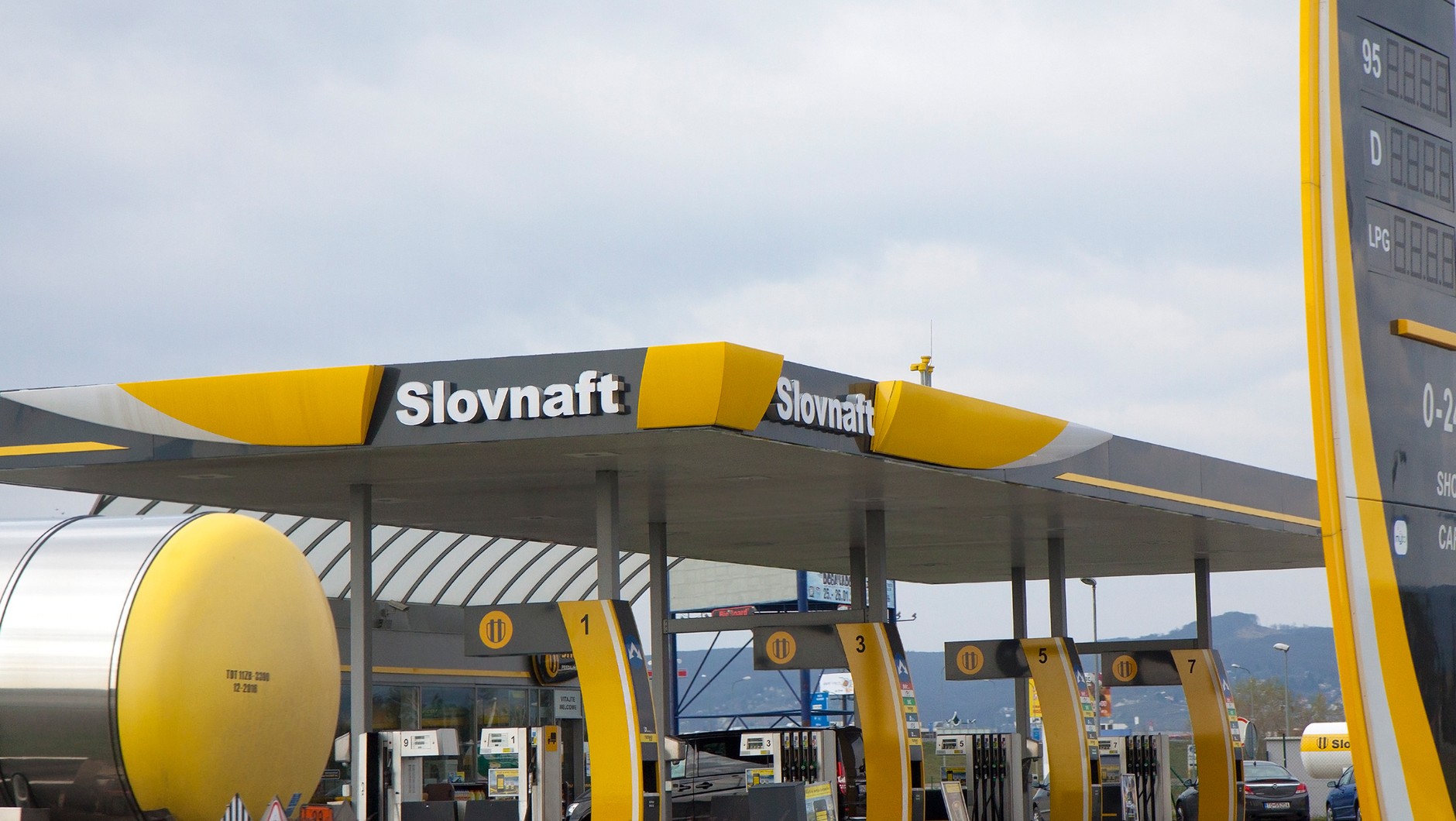 Stacji paliw Slovnaft