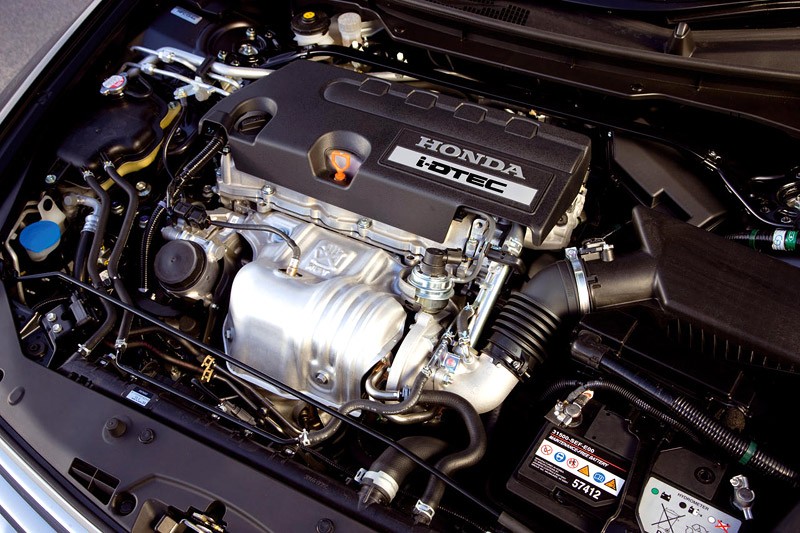 Honda Accord – wysokie tony (dane techniczne, fotogaleria)