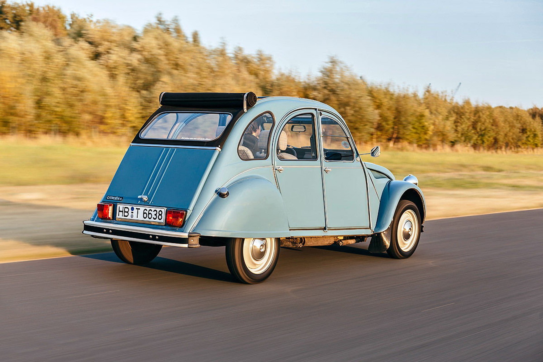 Citroën 2CV – kaczki przyjadą do Torunia (program, galeria)